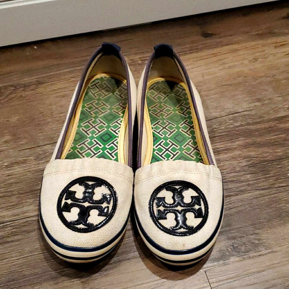 Lightly Used Torys!